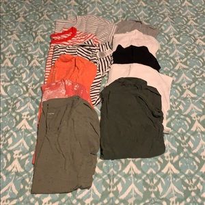 11 old navy size small fitted maternity t-shirts
